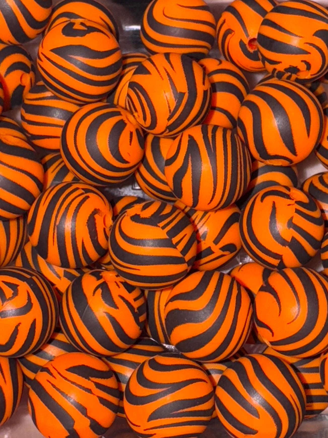 15mm Silicone Tiger Striped Beads