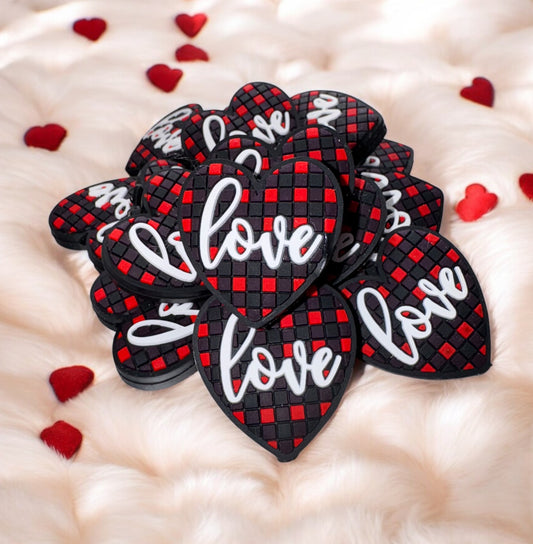 Buffalo Plaid Love Heart Focal