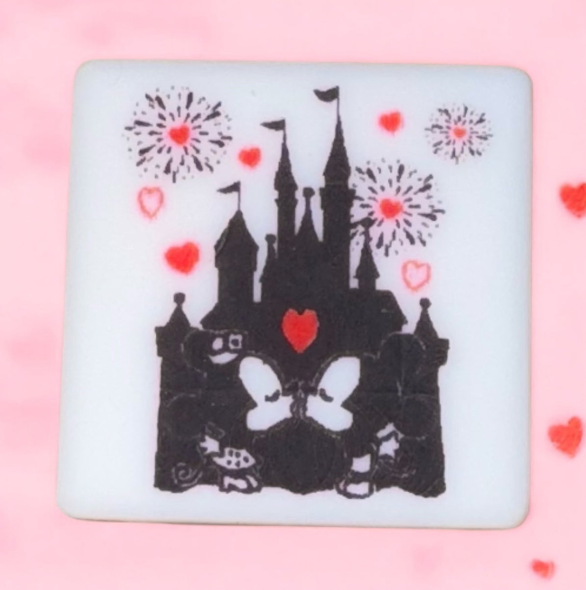 MM Kissing Castle Focal